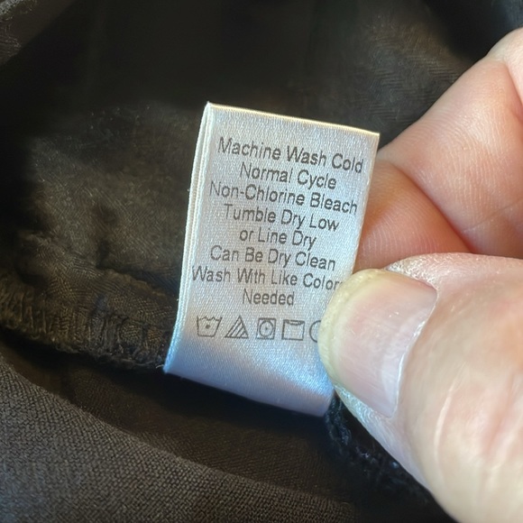 Coldwater Creek natural fit black work / dress pants tag size P8 - Picture 7 of 8